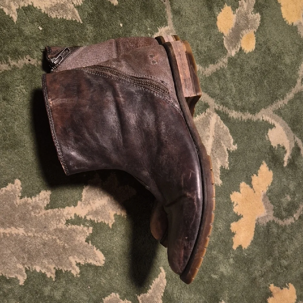 Bed Stu Brown Leather Chukka Boots with Side Zip